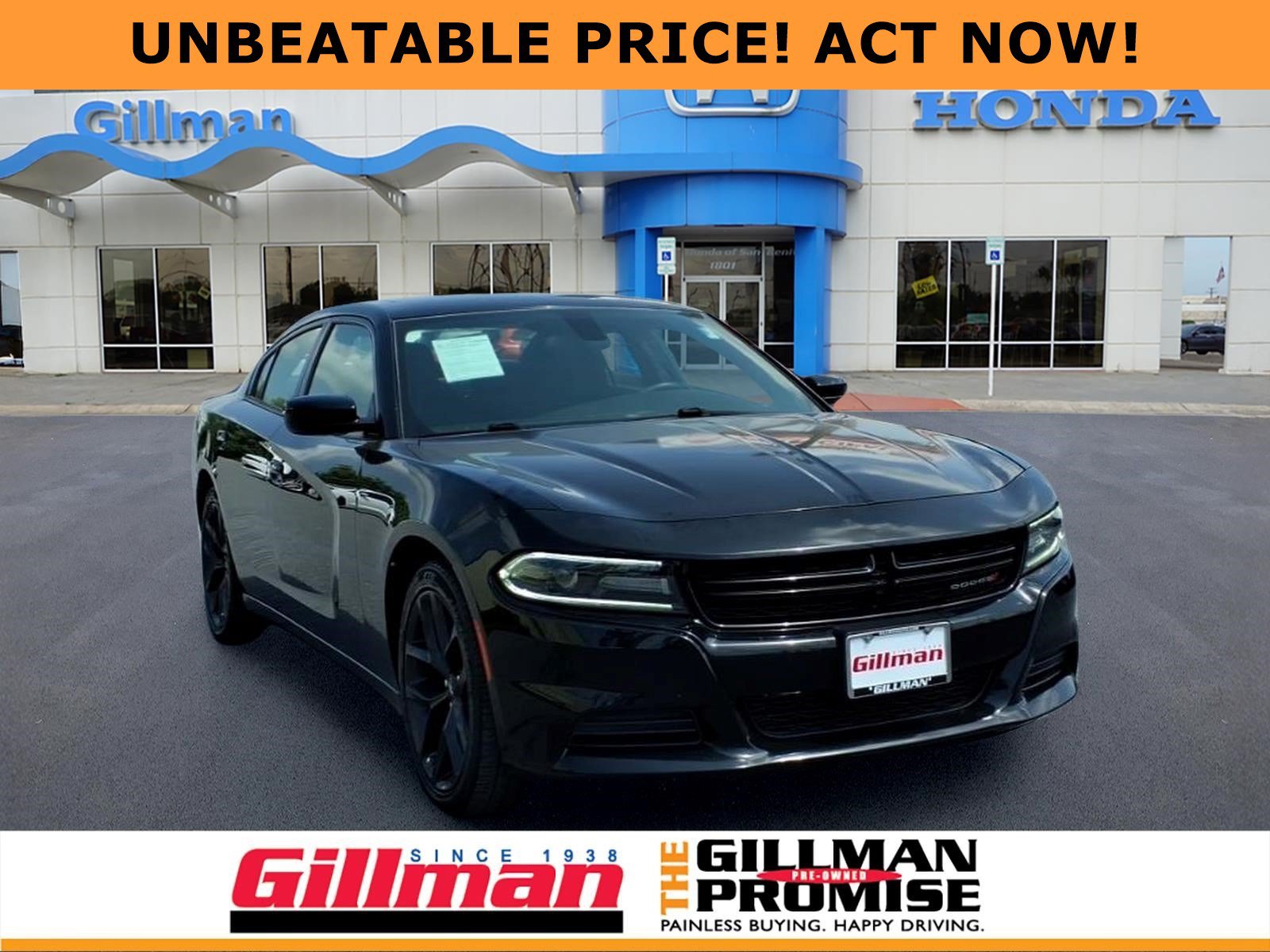 Used 2019 Dodge Charger SXT w/ Blacktop Package RWD image 1