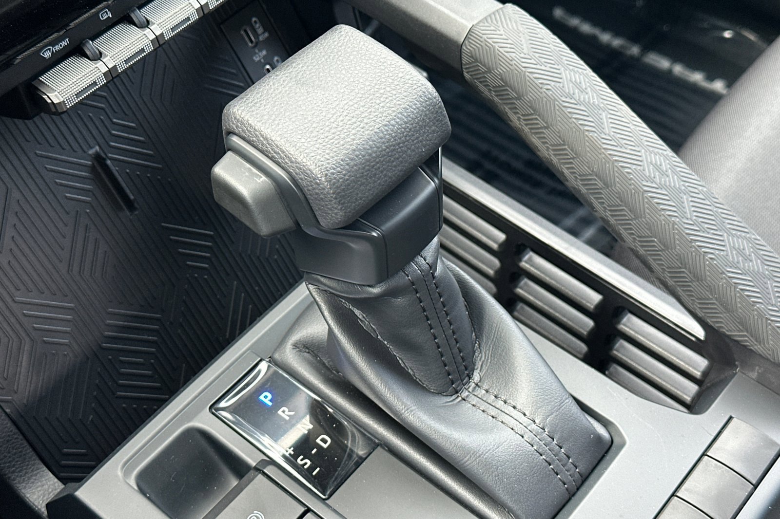 New 2025 Toyota Tacoma SR5 image 18