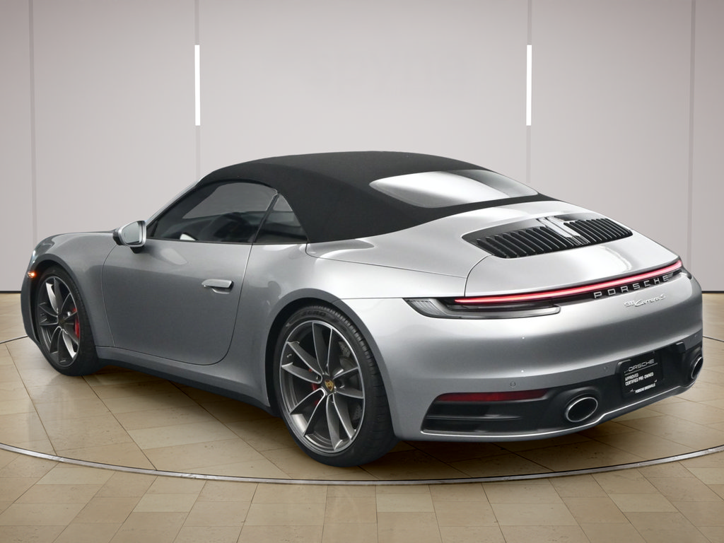 Certified 2024 Porsche 911 Cabriolet image 3