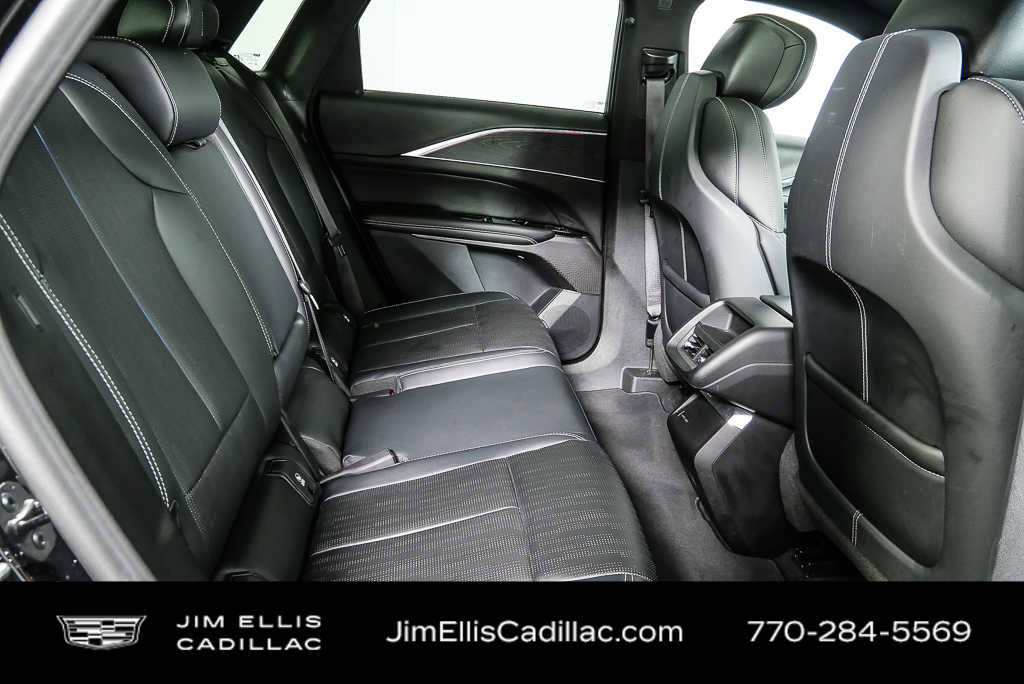 Used 2024 Cadillac Lyriq Sport AWD/4WD image 22