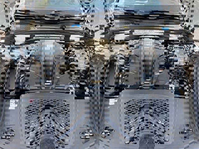 Used 2024 Porsche Macan S image 12