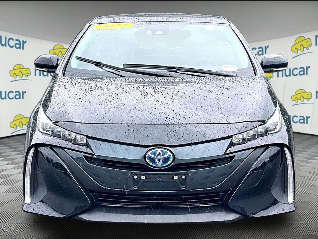 Used 2022 Toyota Prius Prime XLE FWD video 2