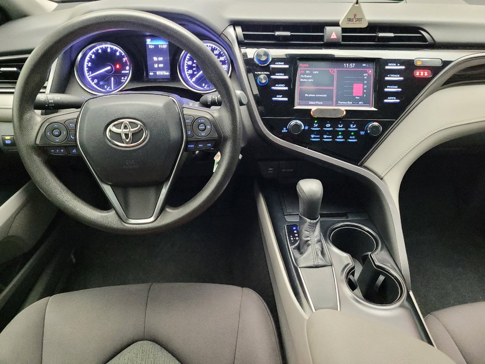 Used 2019 Toyota Camry LE FWD image 22