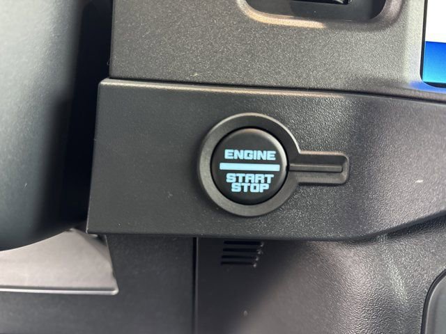 New 2025 Ford Bronco Badlands image 27