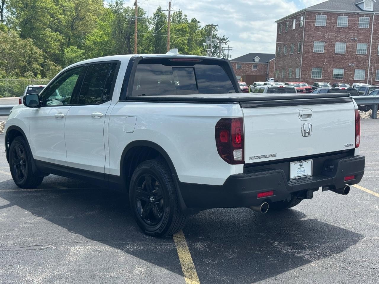 Certified 2021 Honda Ridgeline Black Edition image 7
