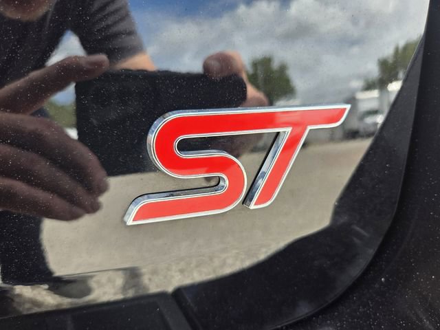 Certified 2020 Ford Explorer ST w/ ST Street Pack image 17