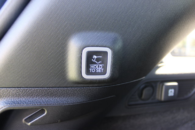 Used 2024 Jeep Grand Cherokee Summit AWD/4WD image 51