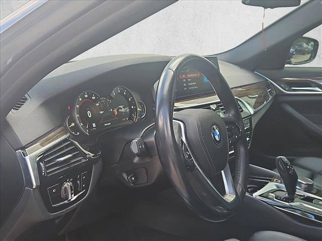 Used 2018 BMW 530i RWD image 9