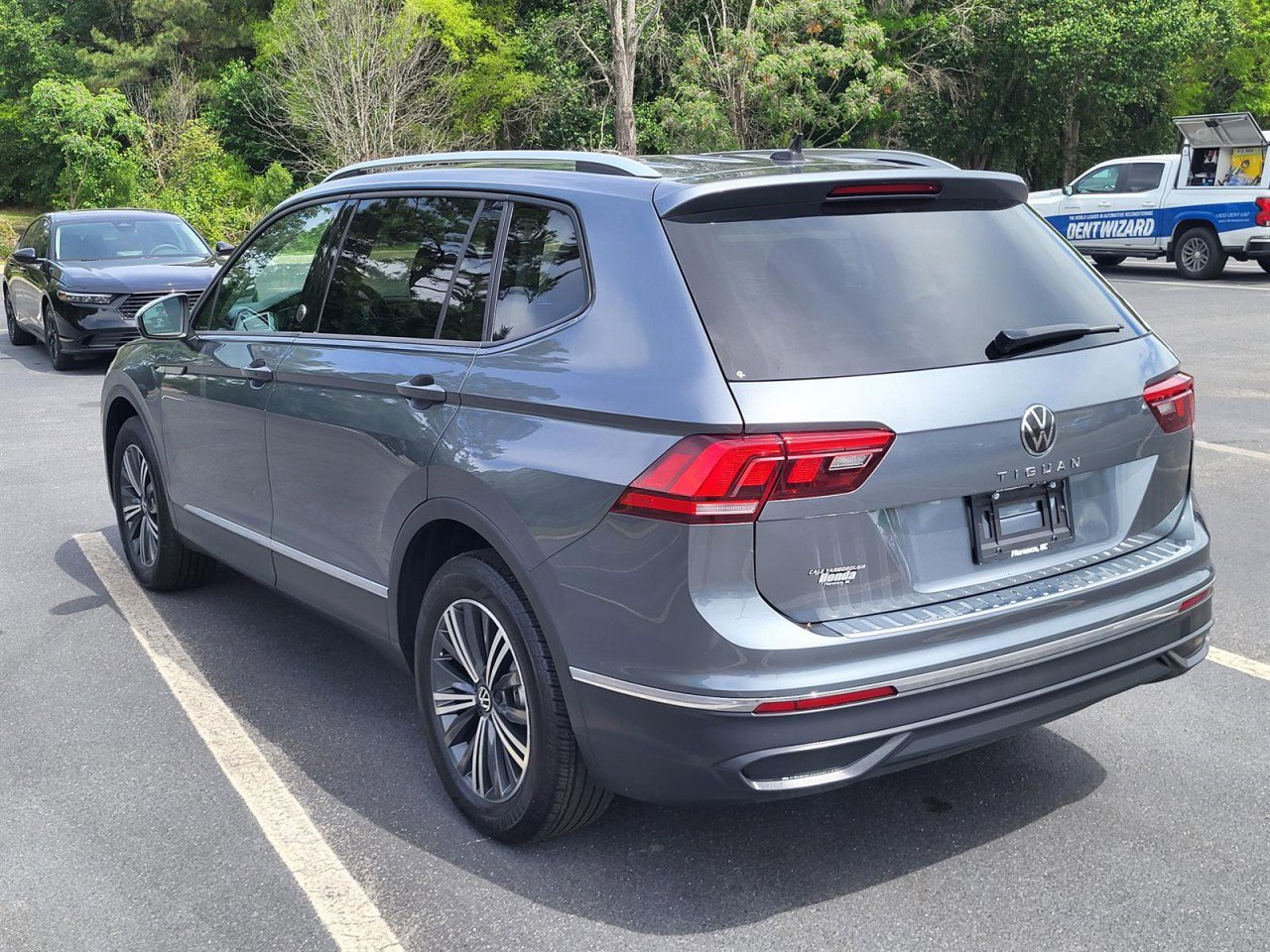 Used 2024 Volkswagen Tiguan Wolfsburg Edition image 6