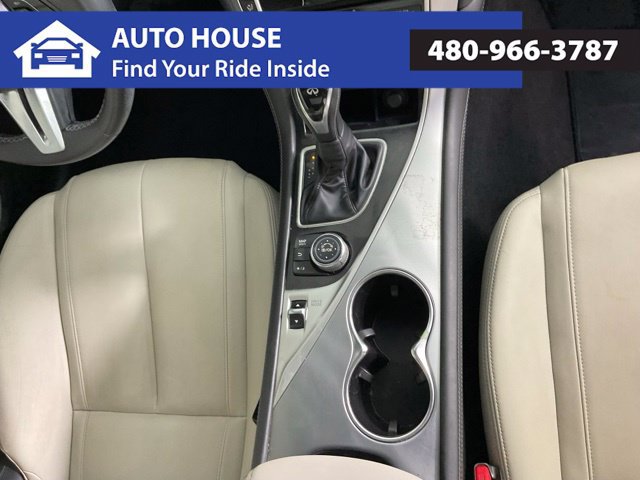 Used 2017 INFINITI Q60 3.0t w/ Premium Plus Package 3.0T RWD image 20