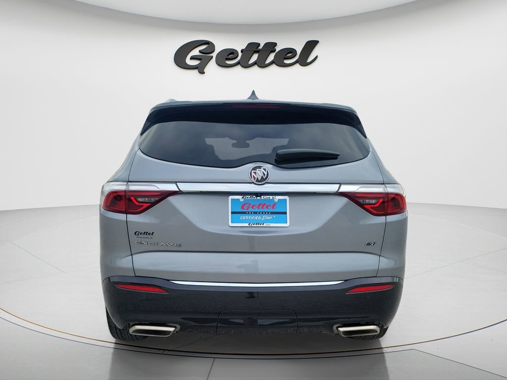 Used 2023 Buick Enclave Essence w/ Sport Touring Edition image 5
