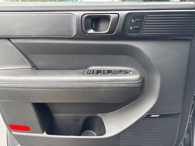 Used 2025 Hyundai Santa Fe Calligraphy FWD image 25