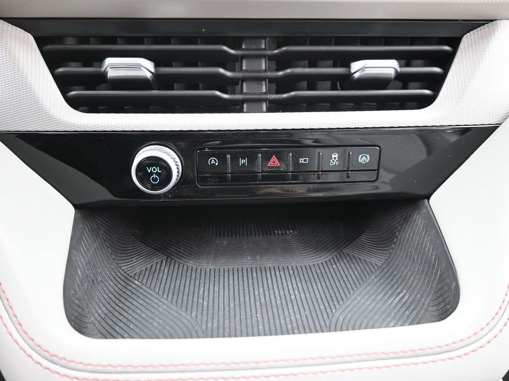 New 2026 Ford Explorer Active w/ Active Comfort Package image 14