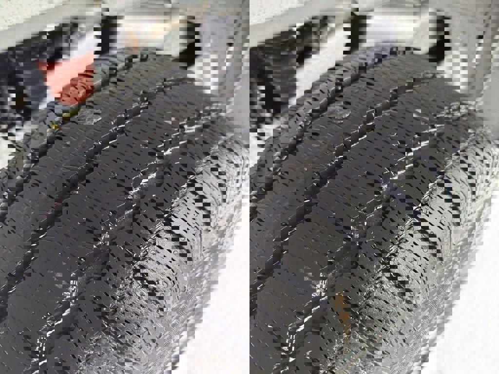 New 2025 Ford Transit 250 Low Roof AWD image 13