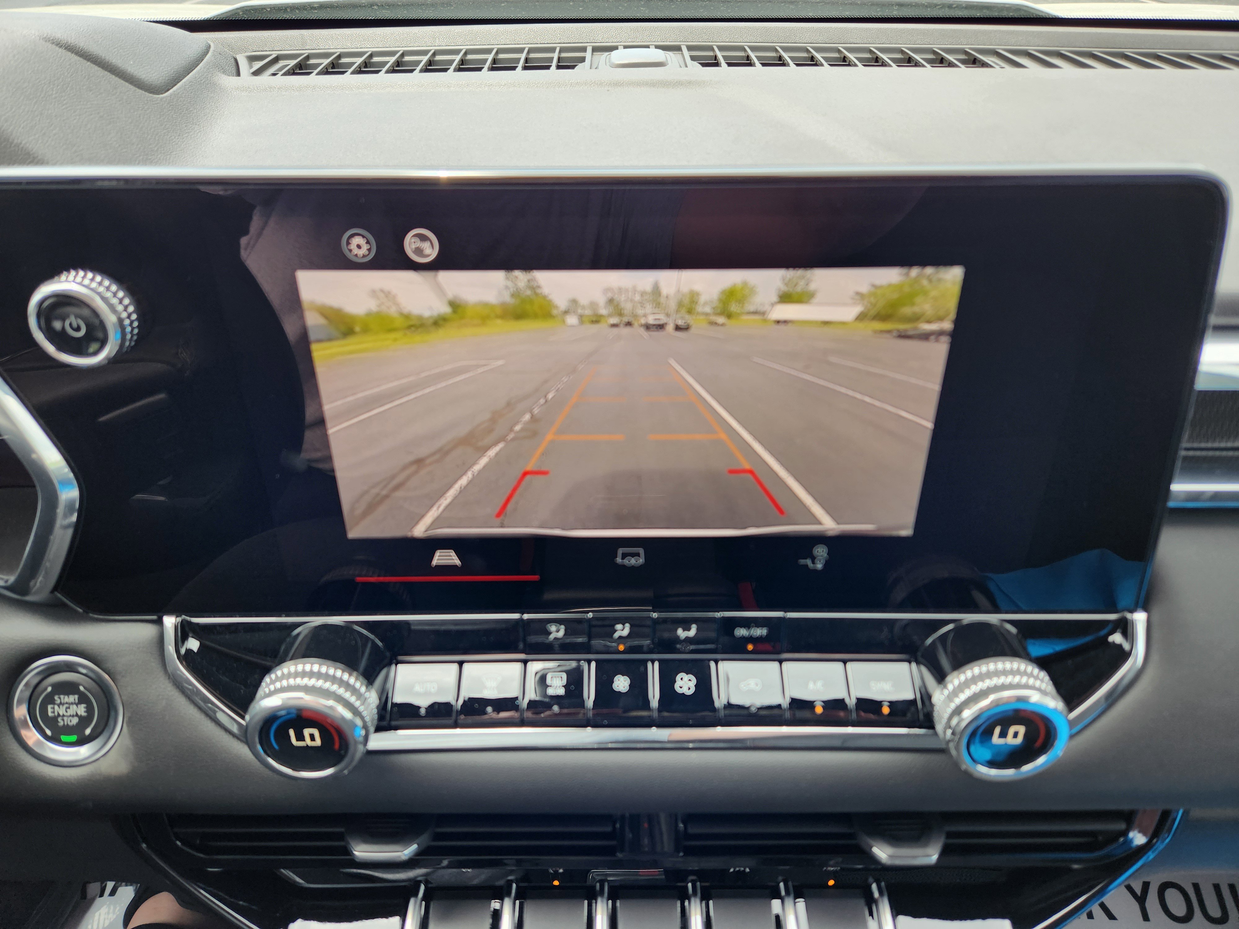 New 2025 GMC Canyon Elevation w/ Convenience Package image 11