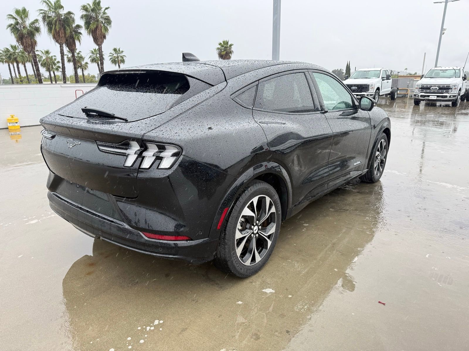 Used 2023 Ford Mustang Mach-E Premium image 3