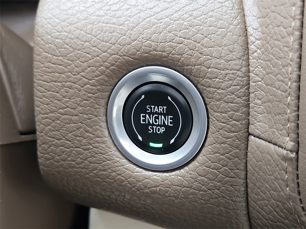 Used 2022 GMC Yukon XL Denali w/ Max Trailering Package image 15