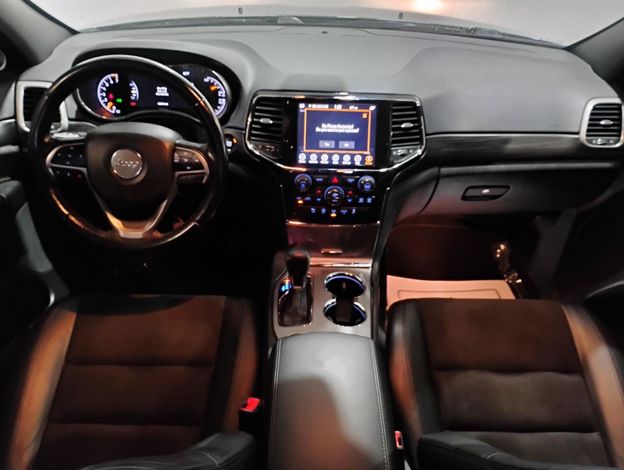 Used 2021 Jeep Grand Cherokee Laredo X RWD image 12