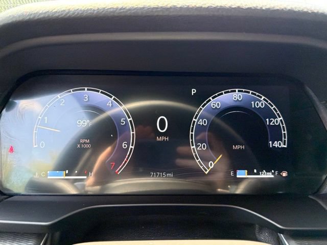 Used 2024 Jeep Grand Cherokee Altitude AWD/4WD image 15