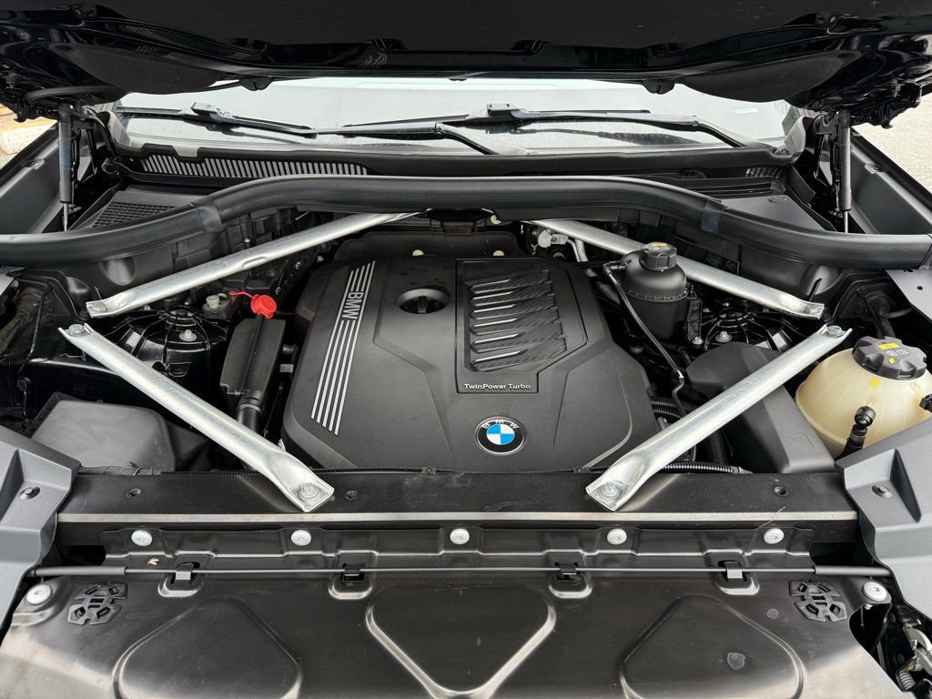 Used 2019 BMW X5 xDrive40i w/ Convenience Package image 17