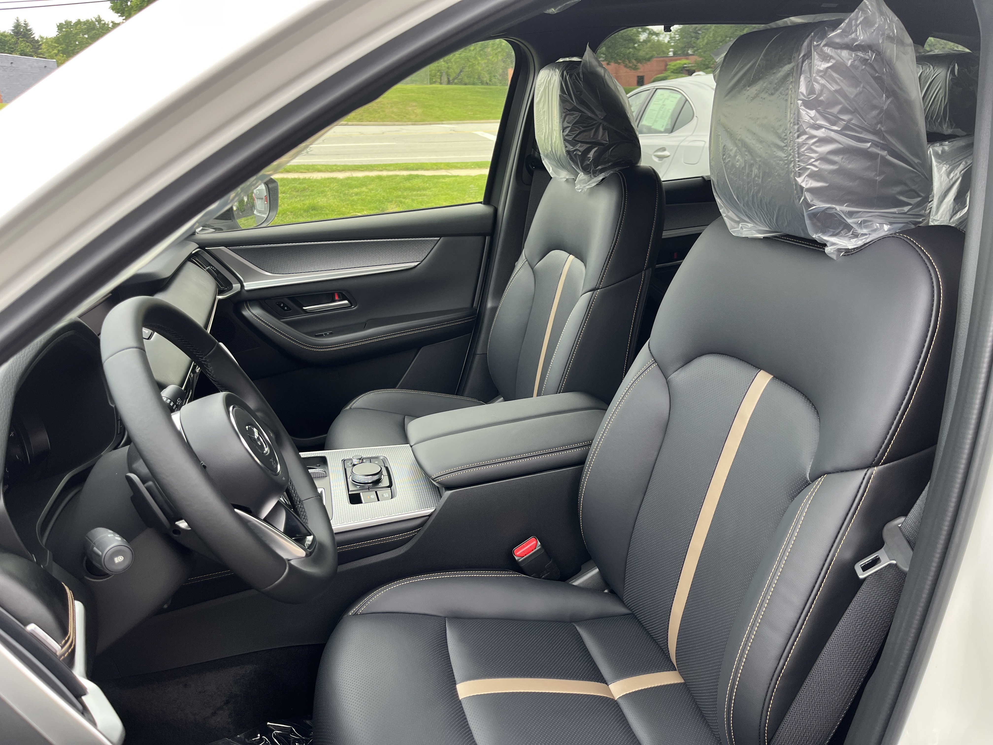 New 2025 MAZDA CX-70 3.3 Turbo w/ Premium Plus Pkg image 24