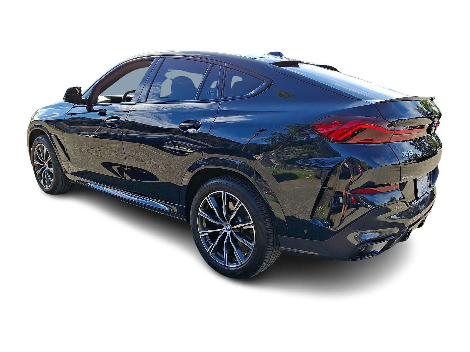 Used 2024 BMW X6 xDrive40i w/ Premium Package AWD/4WD image 4
