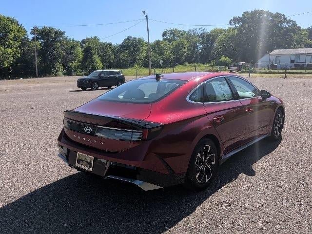 Used 2025 Hyundai Sonata SEL FWD image 6