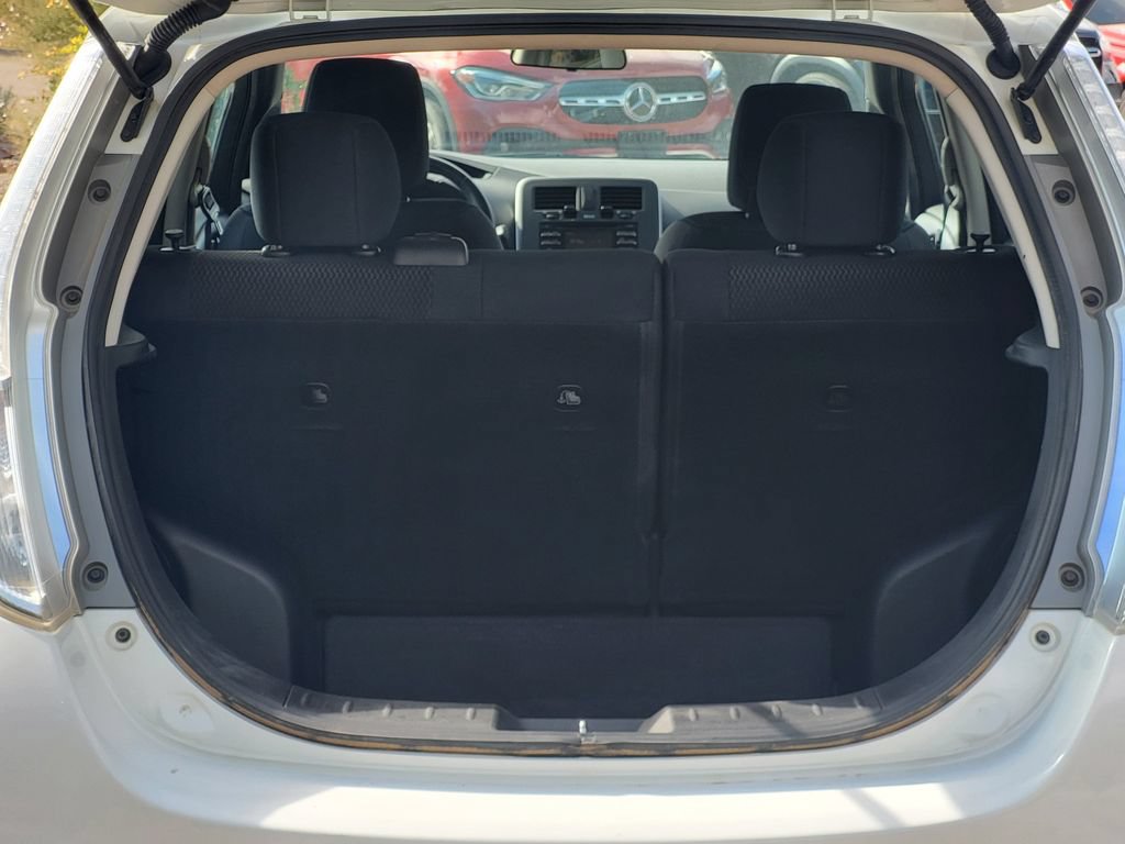 Used 2013 Nissan Leaf S FWD image 30