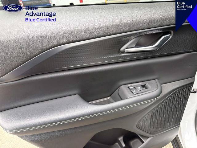 Used 2023 Jeep Grand Cherokee Altitude AWD/4WD image 11