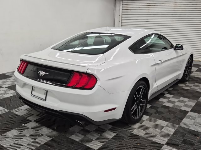 Used 2020 Ford Mustang Premium image 6