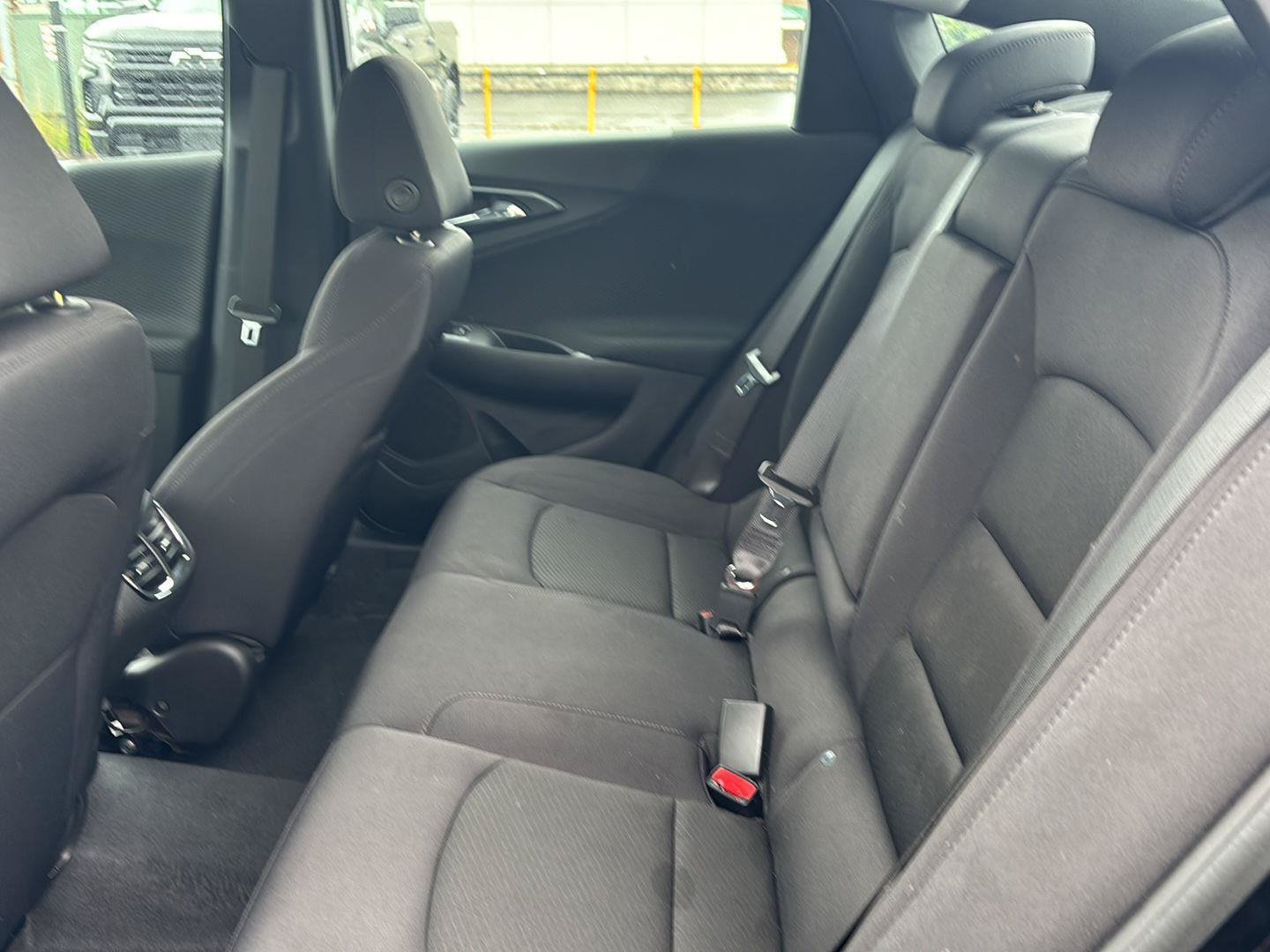 Used 2023 Chevrolet Malibu LT FWD image 28