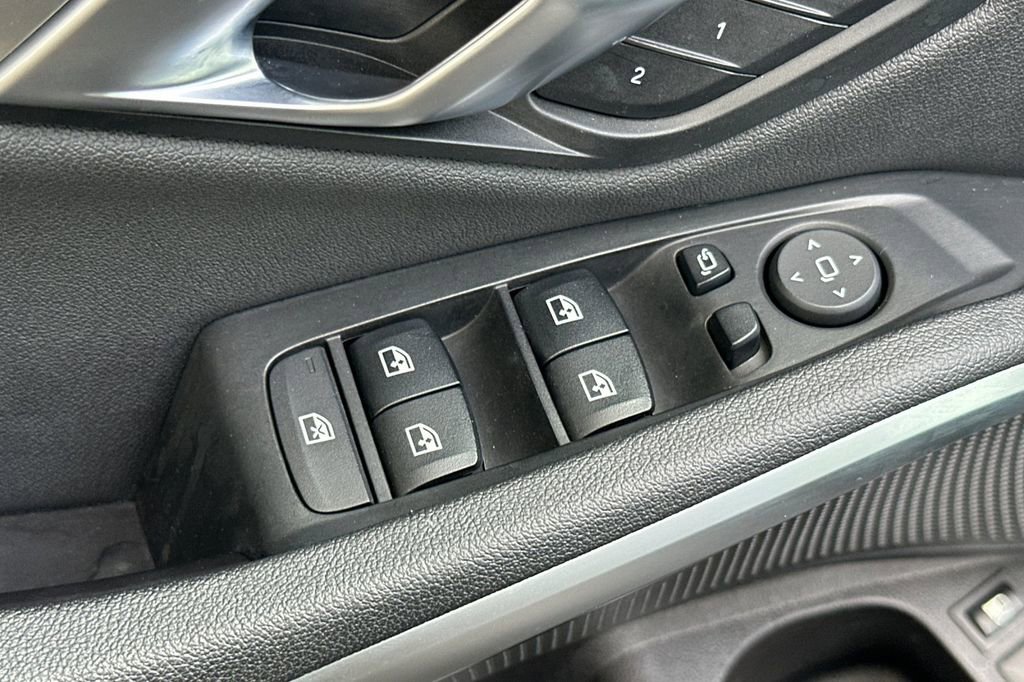 Used 2021 BMW 330e w/ Convenience Package image 11