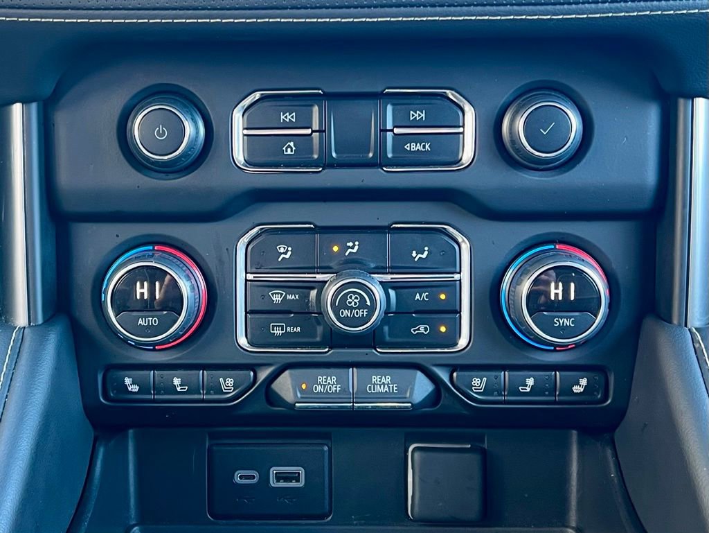 Used 2024 Chevrolet Tahoe Premier image 29