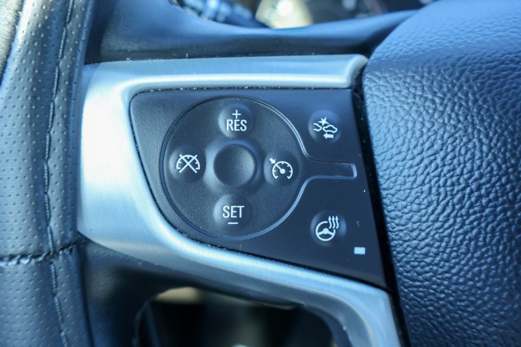 Used 2023 GMC Acadia SLT w/ Preferred Package image 14