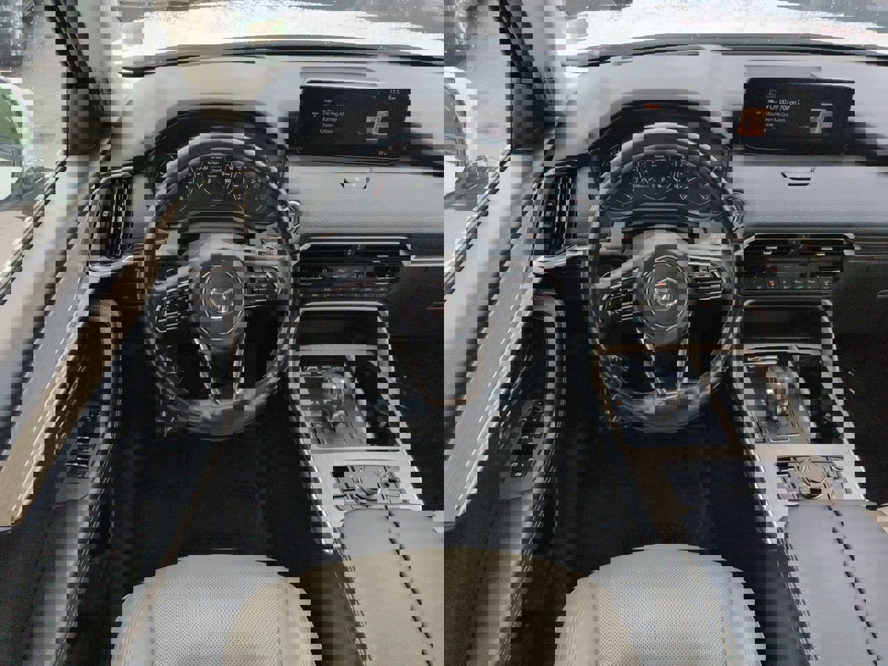 Used 2024 MAZDA CX-90 3.3 Turbo w/ Premium Package AWD/4WD image 16