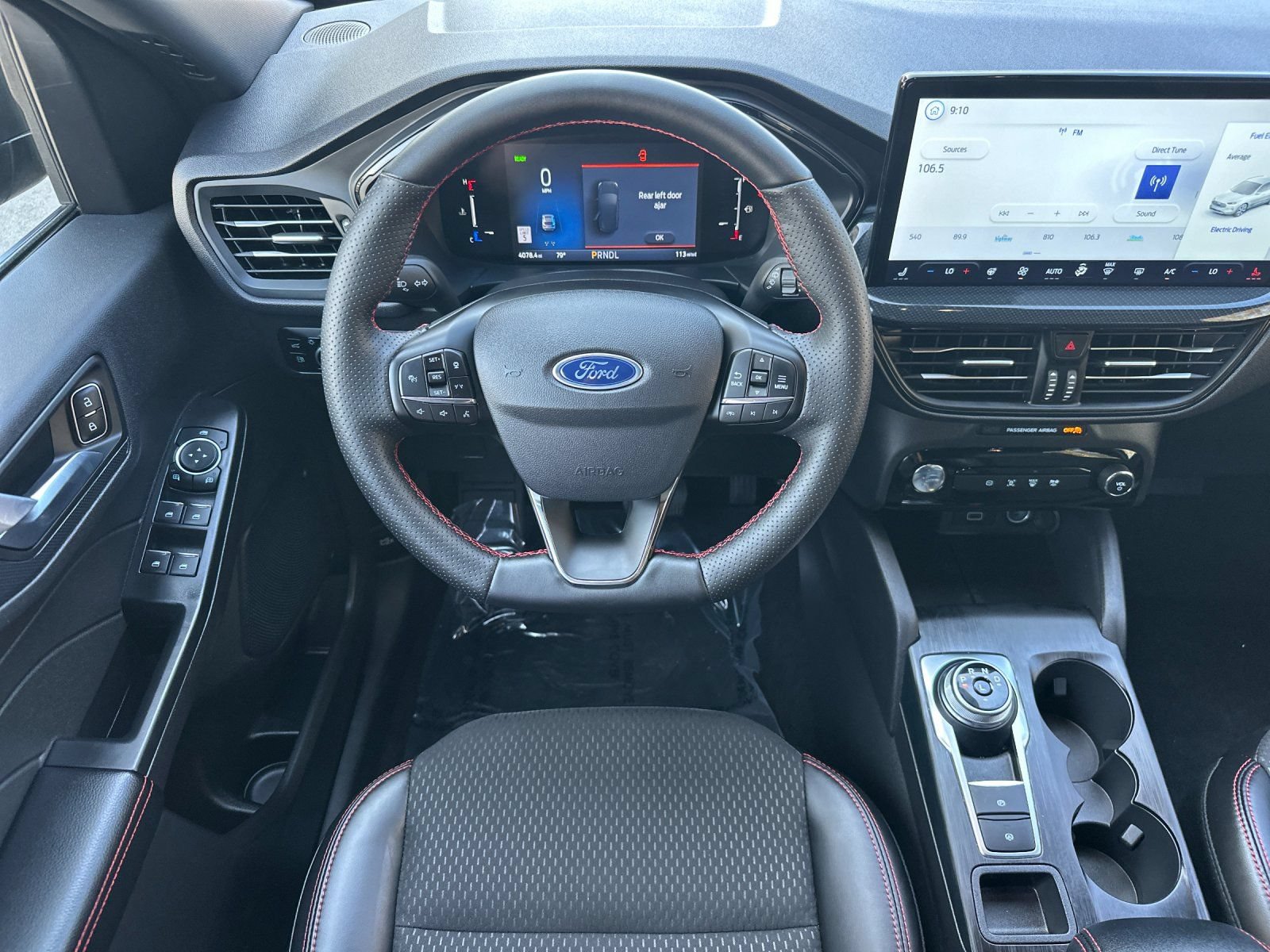 Used 2025 Ford Escape ST-Line w/ Equipment Group 301A FWD image 19