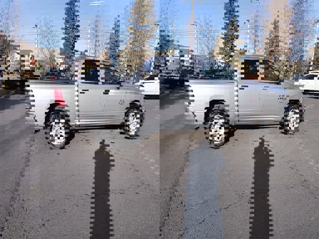 Used 2023 RAM 1500 Classic SLT image 7