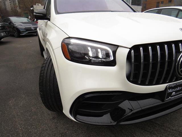 Used 2023 Mercedes-Benz GLS 63 AMG 4MATIC image 31