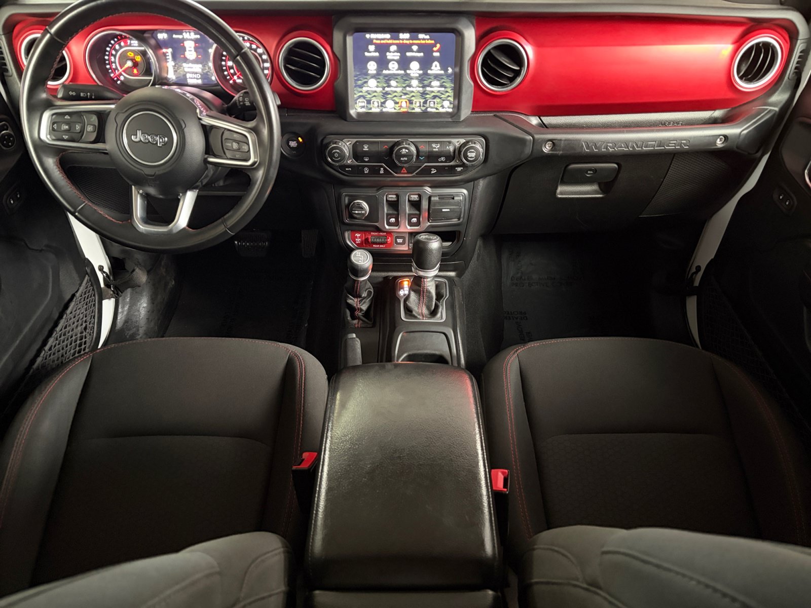Used 2018 Jeep Wrangler Rubicon AWD/4WD image 21