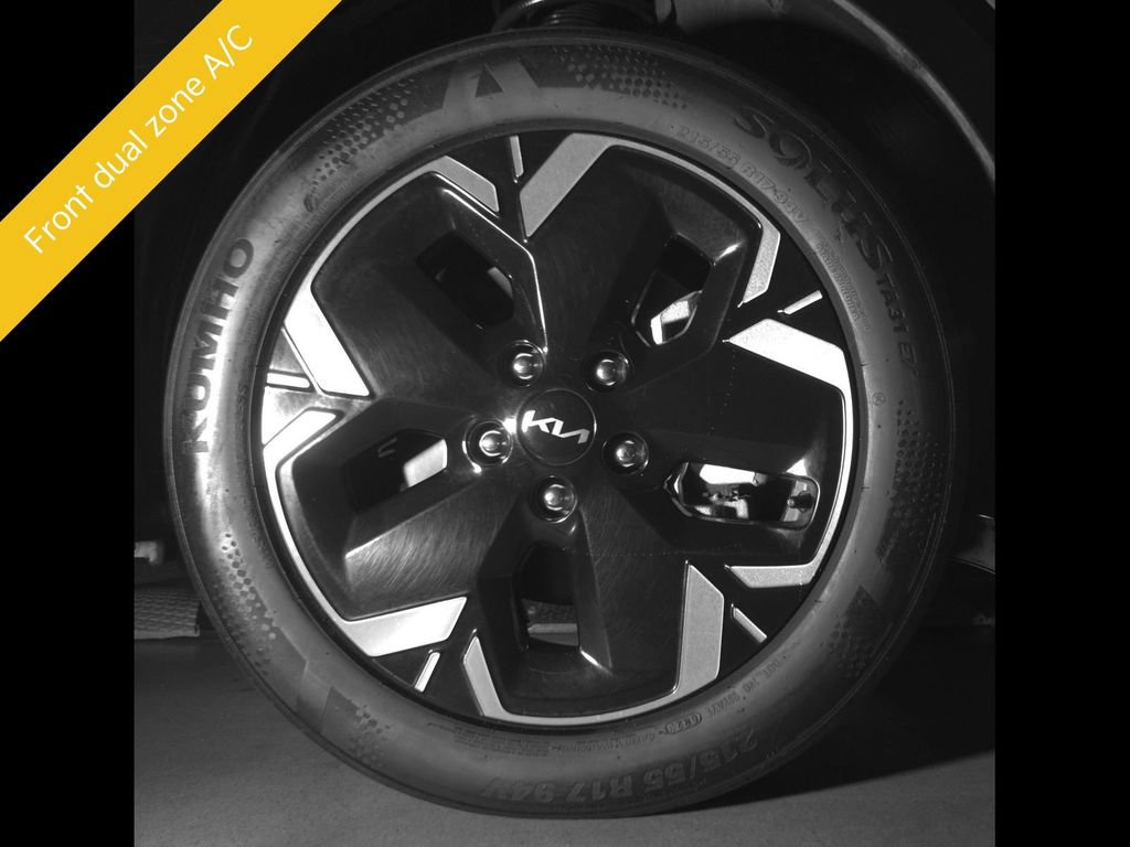Certified 2023 Kia Niro Wind FWD image 11