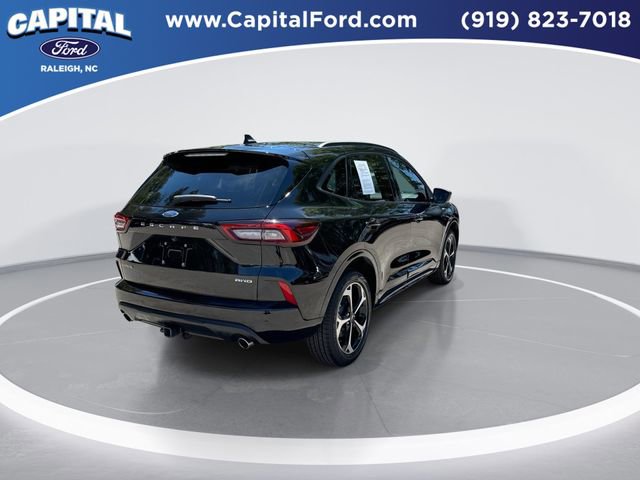 Certified 2024 Ford Escape ST-Line Select w/ Tech Pack #2 AWD/4WD image 8
