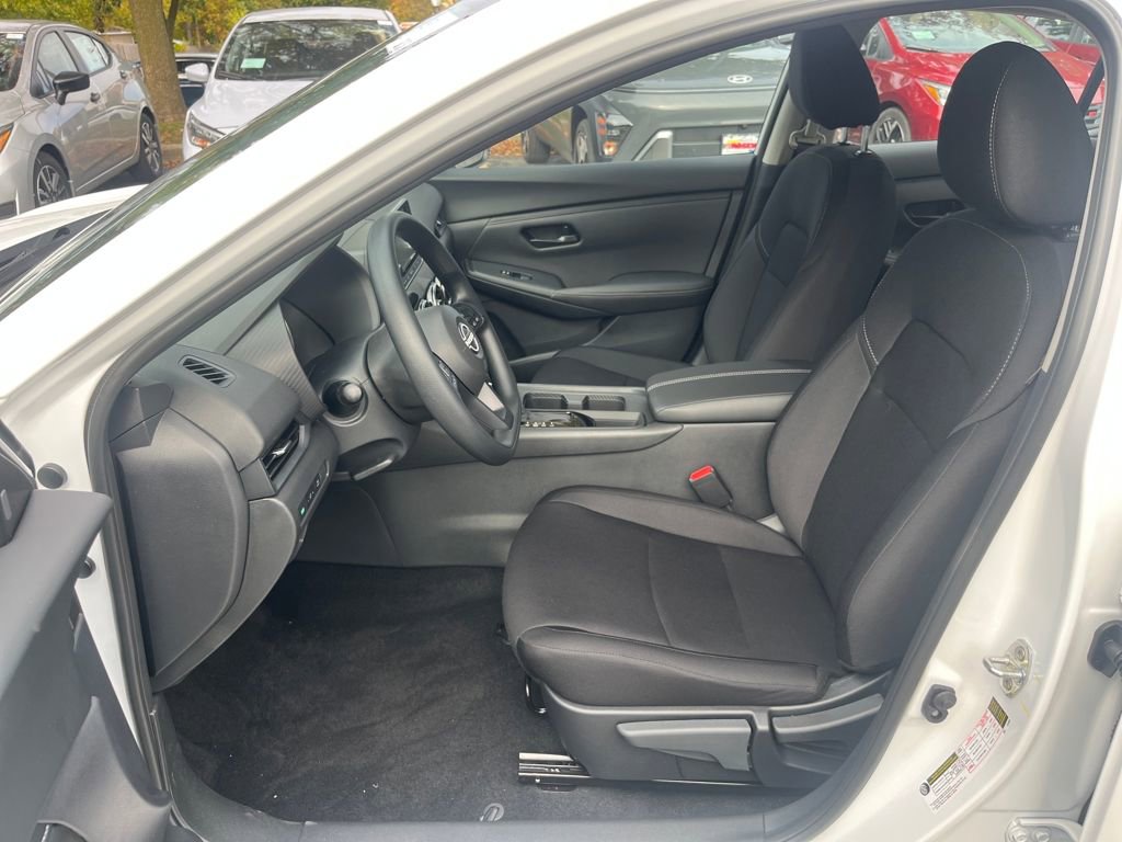 New 2025 Nissan Sentra S image 13
