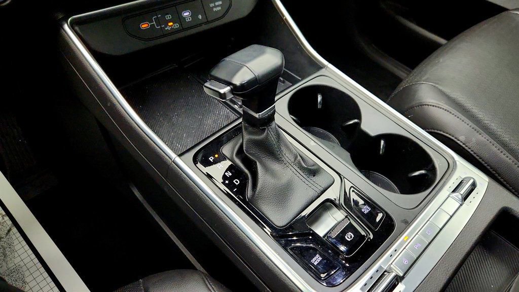 Used 2025 Kia Carnival SX Prestige FWD image 14