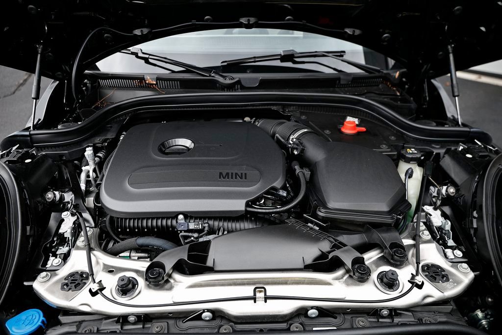 New 2026 MINI Cooper 2-Door Hardtop FWD image 27