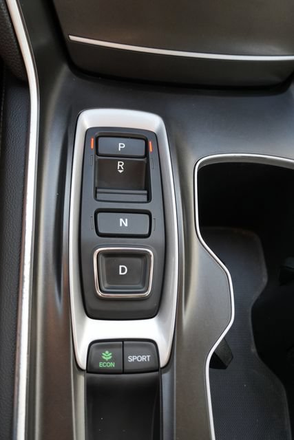 Used 2021 Honda Accord Touring image 36