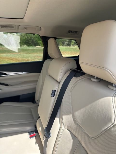 Certified 2023 INFINITI QX60 Luxe w/ Vision Package image 9