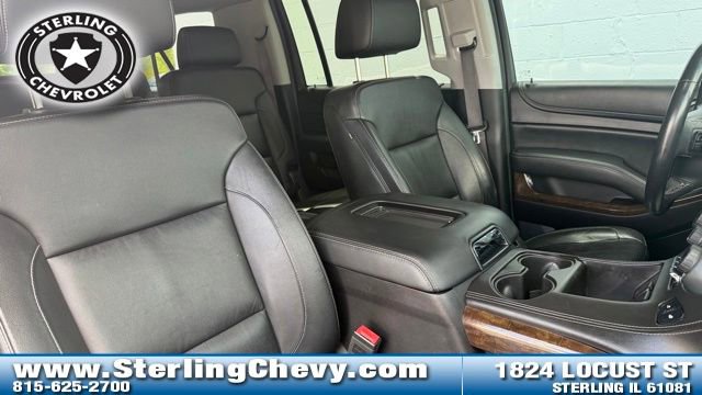 Used 2016 Chevrolet Suburban LT RWD image 12