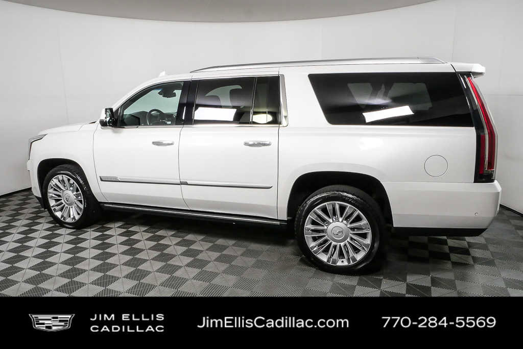 Used 2018 Cadillac Escalade ESV Platinum AWD/4WD image 30