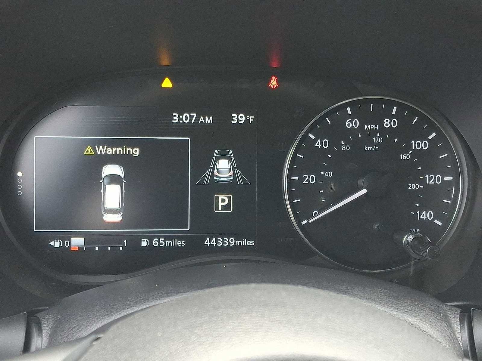 Used 2024 Nissan Kicks SV image 14