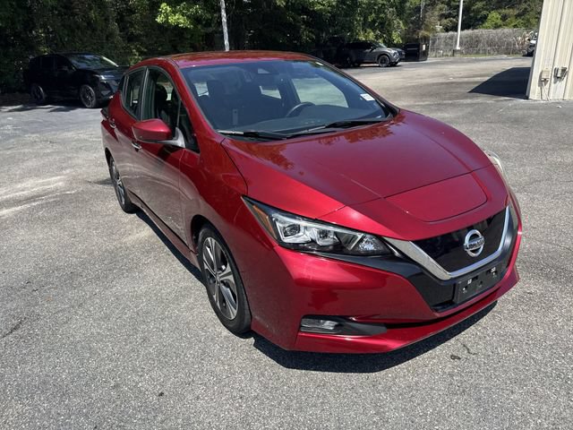 Used 2018 Nissan Leaf SV w/ SV Technology Package FWD image 3